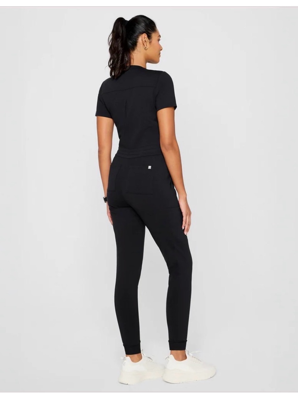 Circadia x Fabletics Women's StretchTech Empower Scrub Jumpsuit - Picture 2 of 5